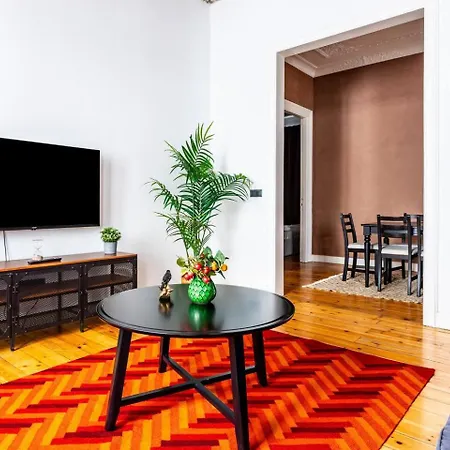 Charming Rustic 2bd2bath Heart Of Taksim! #364 * איסטמבול